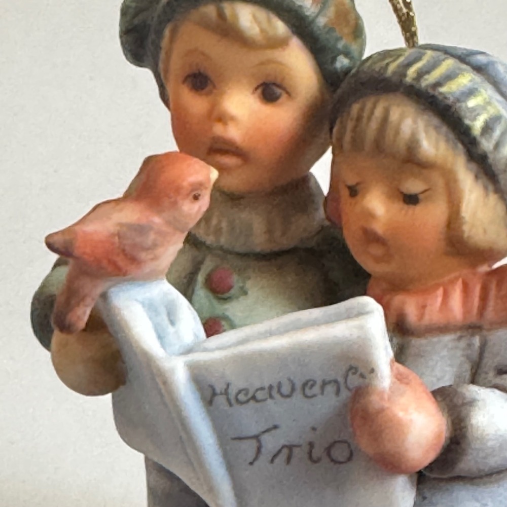 Berta Hummel Heavenly Trio Christmas Ornament Ashton-Drake Studio Hummel 1997